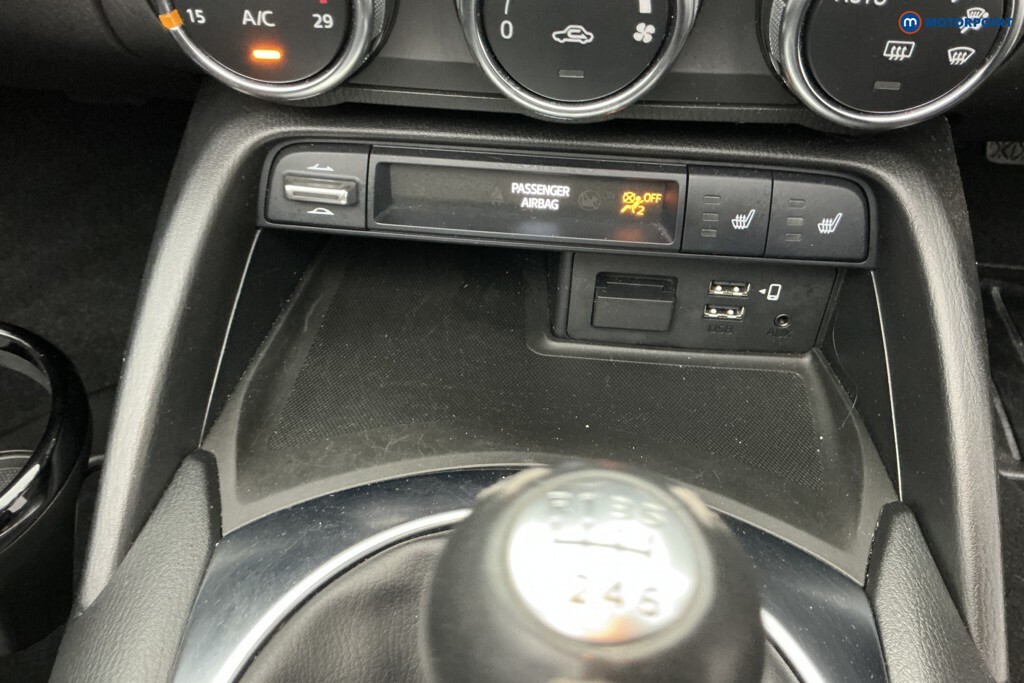 Mazda MX-5 1.5 Skyactiv G Se L Convertible Red #20