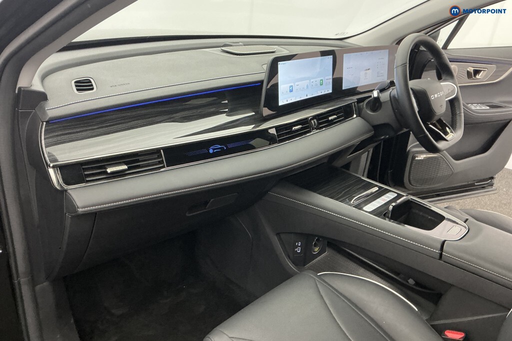 Omoda E5 5 150Kw Noble 61Kwh Estate Black #16