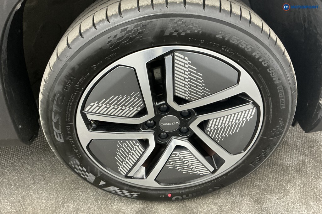 Omoda E5 5 150Kw Noble 61Kwh Estate Black #41