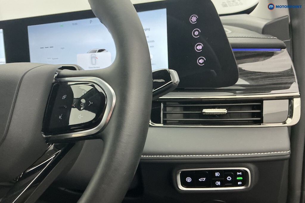 Omoda E5 5 150Kw Noble 61Kwh Estate Black #29