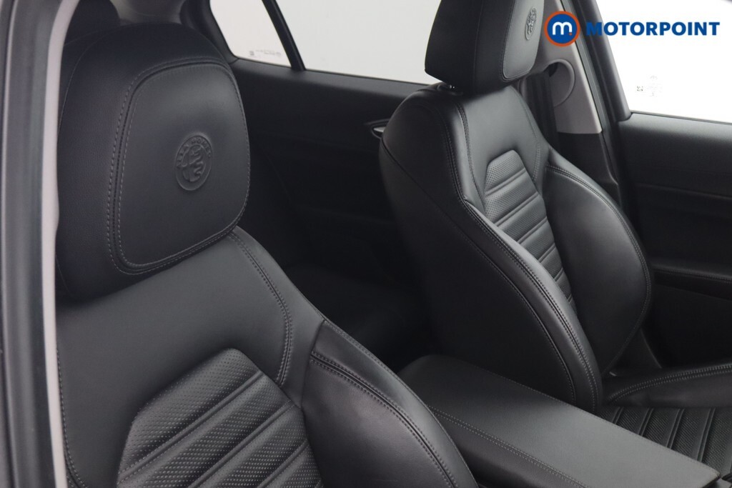 Alfa Romeo Giulia 2.0T Veloce Euro 6 Ss  #28