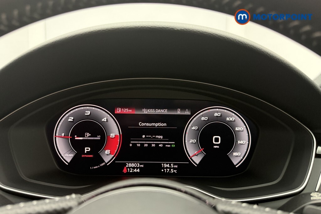 Audi A4 2.0 Tdi 40 Black Edition Saloon S Troni Black #18