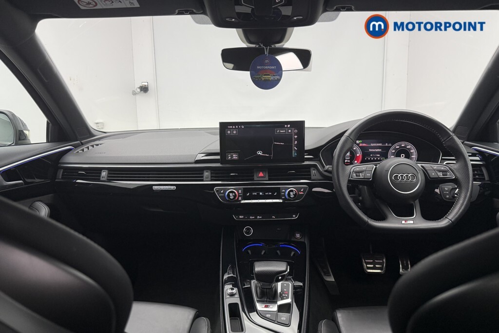 Audi A4 2.0 Tdi 40 Black Edition Saloon S Troni Black #9