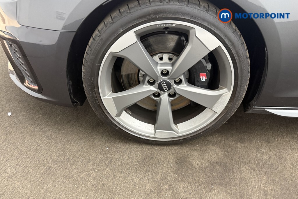 Audi A4 2.0 Tdi 40 Black Edition Saloon S Troni Black #37