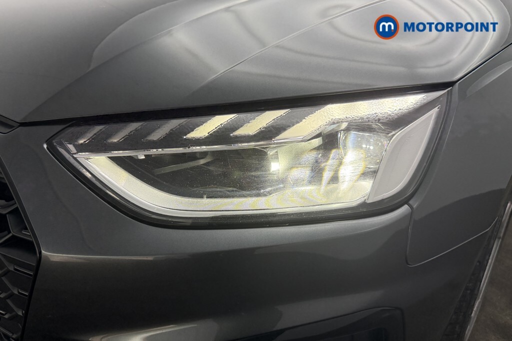 Audi A4 2.0 Tdi 40 Black Edition Saloon S Troni Black #33