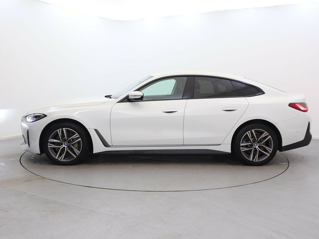 BMW i4 250Kw Edrive40 Sport 83.9Kwh Tech Pack LC22ZVF White #4