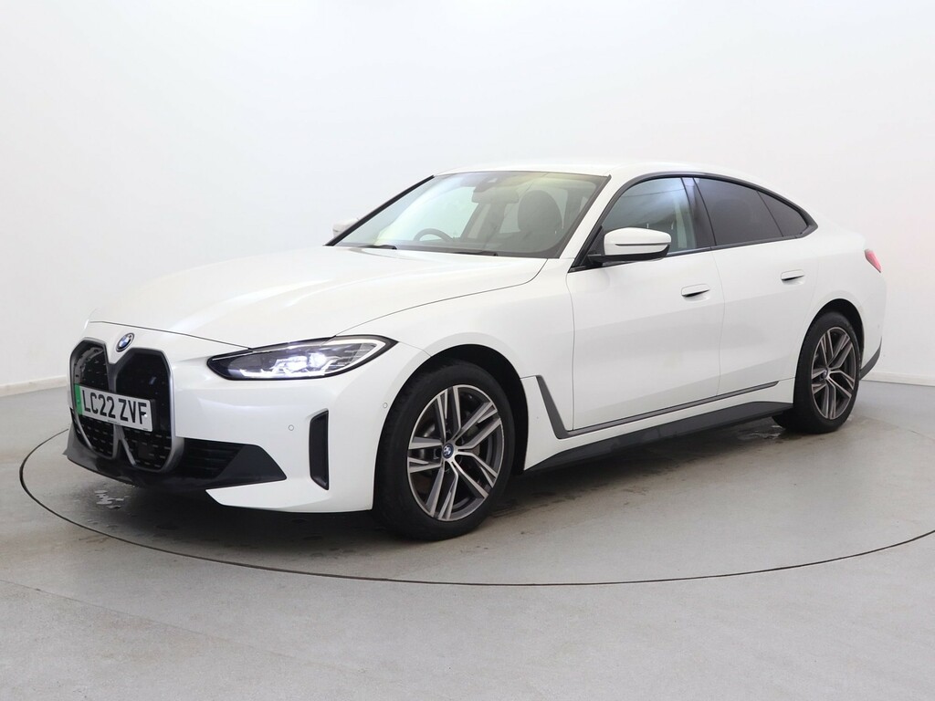 BMW i4 250Kw Edrive40 Sport 83.9Kwh Tech Pack LC22ZVF White #3