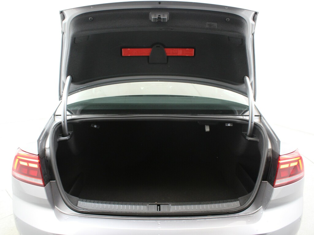 Volkswagen Passat 2.0 Tdi Evo Scr Sel Dsg Grey #24