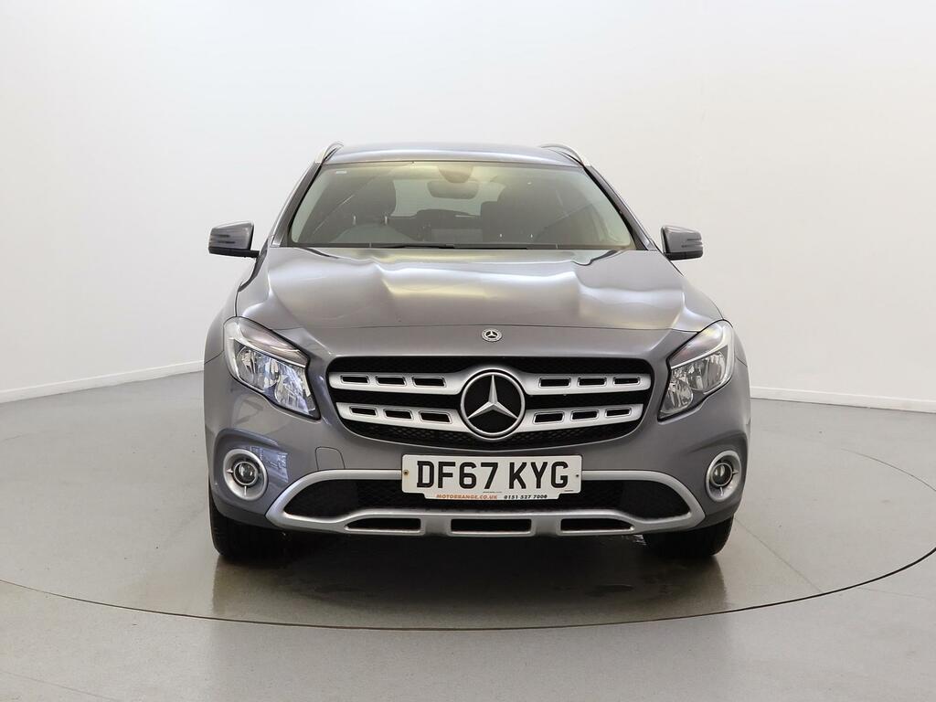 Mercedes-Benz GLA Class Gla 200D Sport Grey #2
