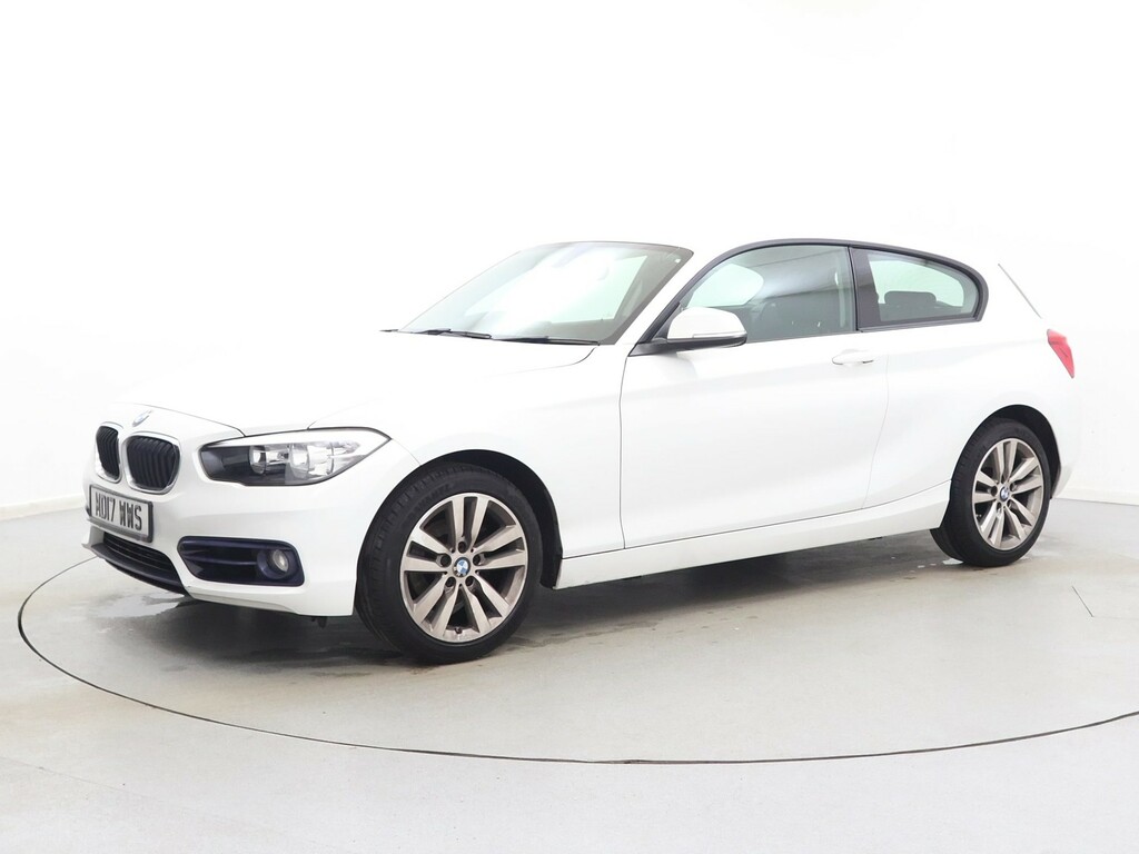 BMW 1 Series 118D Sport Nav White #3