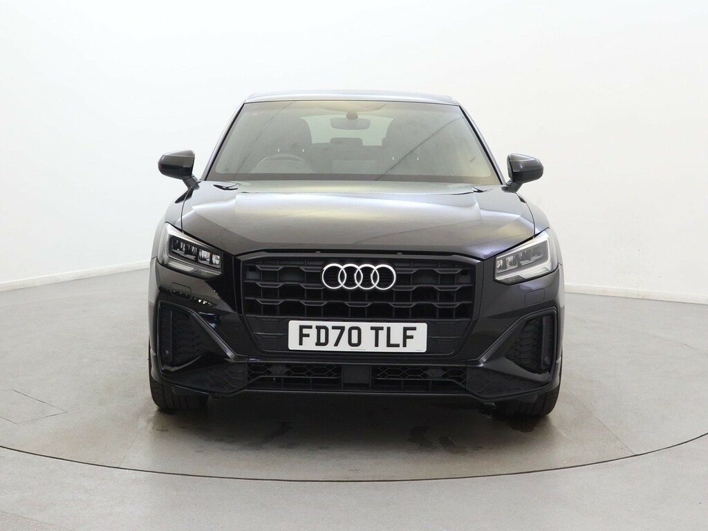 Audi Q2 35 Tfsi Black Edition S Tronic Black #2