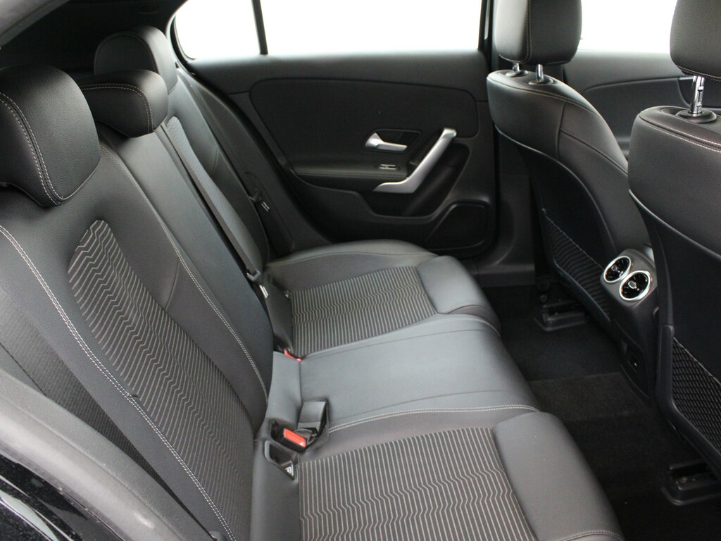 Mercedes-Benz A Class A180 Amg Line Executive Edition Blue #11