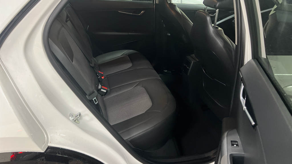 Kia e-Niro 64.8Kwh Horizon Suv 201 Bhp DA24ZYU Blue #7