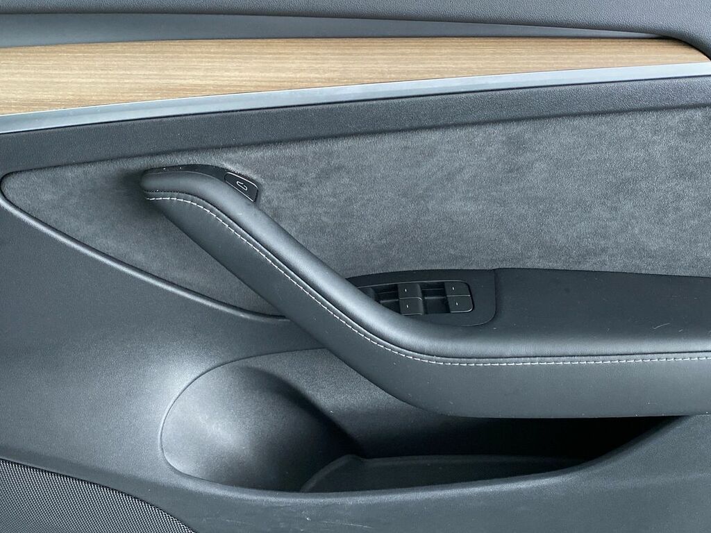 Tesla Model 3 Rwd Auto White #23