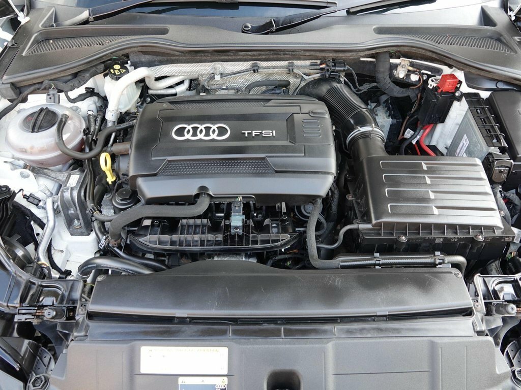 Audi TT Roadster Black Edition 2.0 Tdi Ultra 184 Ps 6-Spe White #32