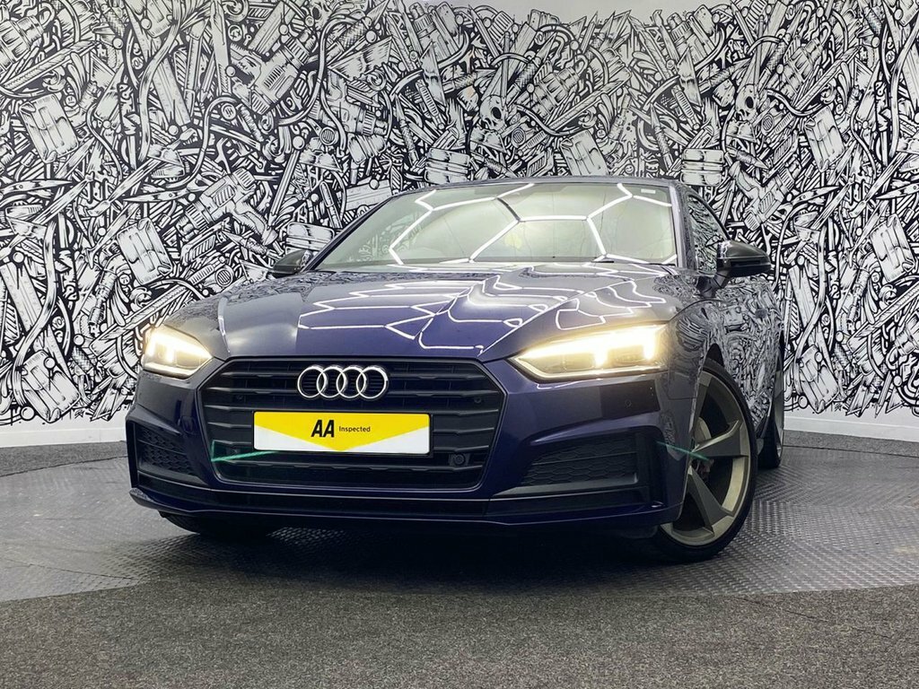Audi A5 2L Black Edition Blue #4