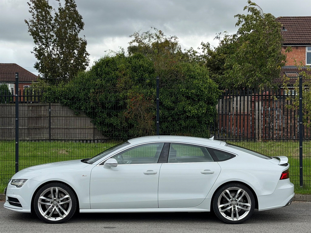 Audi A7 4.0 Rs7 Sportback Tfsi V8 Quattro 553 Bhp Black #9