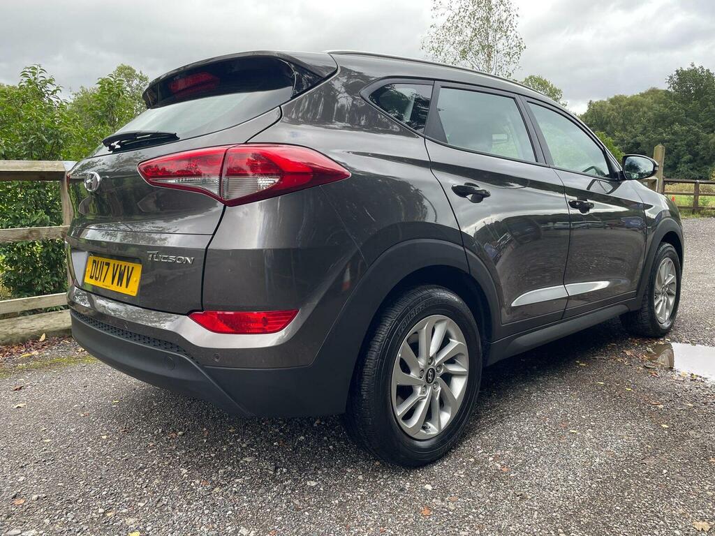 Hyundai Tucson Suv 1.7 Crdi Blue Drive Se Dct Euro 6 Ss 2 Grey #4