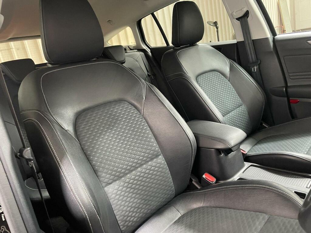 Ford Focus 1.5 Ecoblue Titanium X Euro 6 Ss Black #3