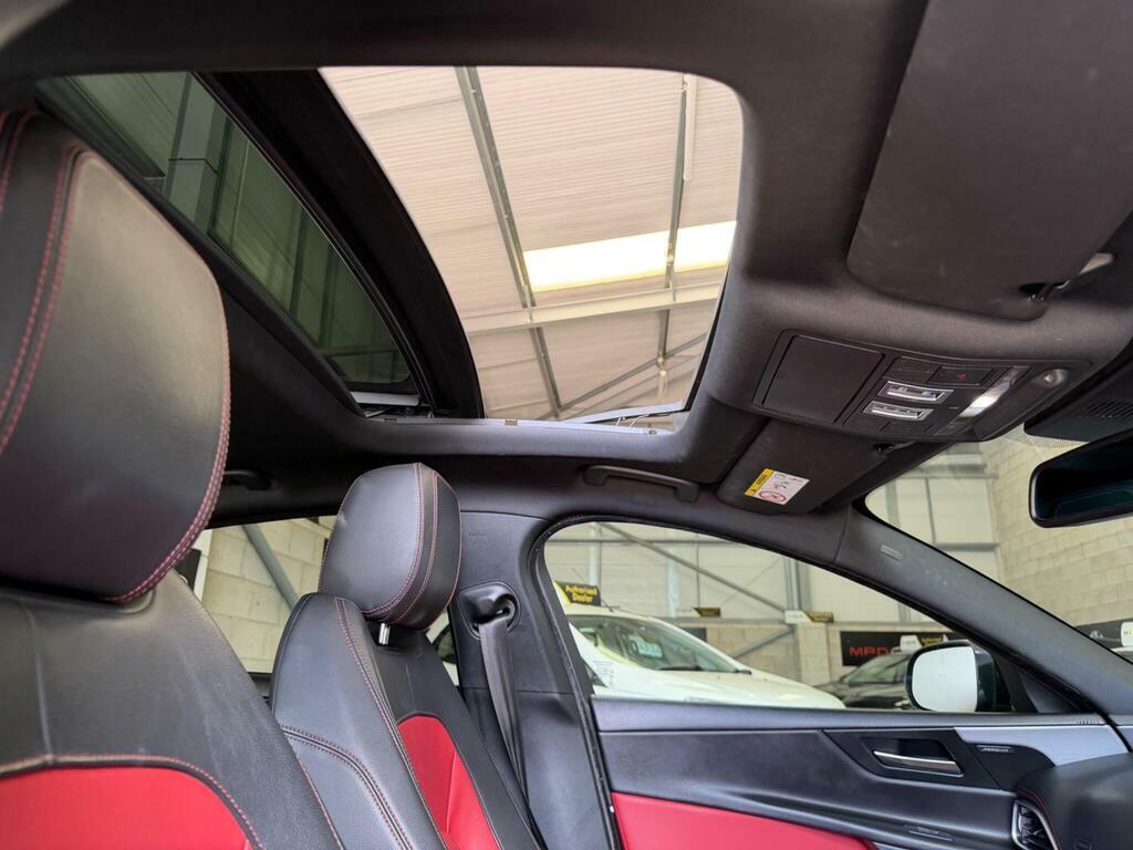 Jaguar XE 2.0L R-sport Ingenium 247 Bhp Red #7