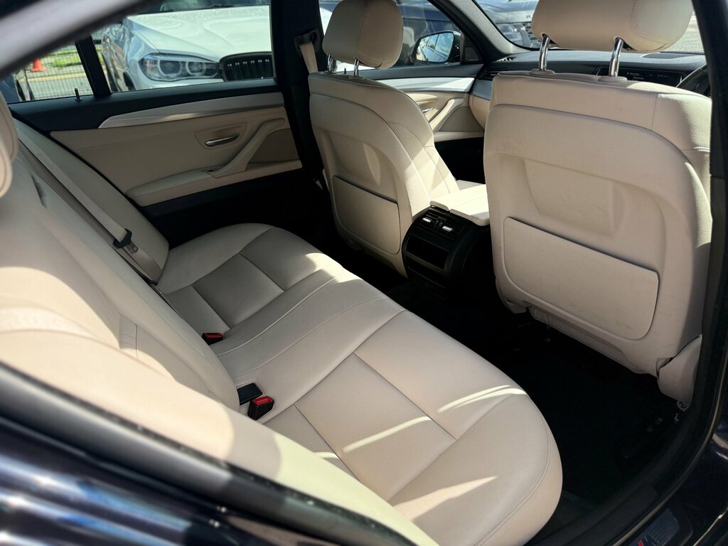BMW 5 Series 520D 190 M Sport Step Black #26