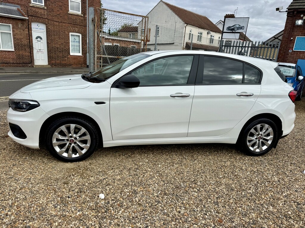 Fiat Tipo 1.6 Tipo Hatchback 1.6 Multijet Ii 120Hp Easy Plus White #6