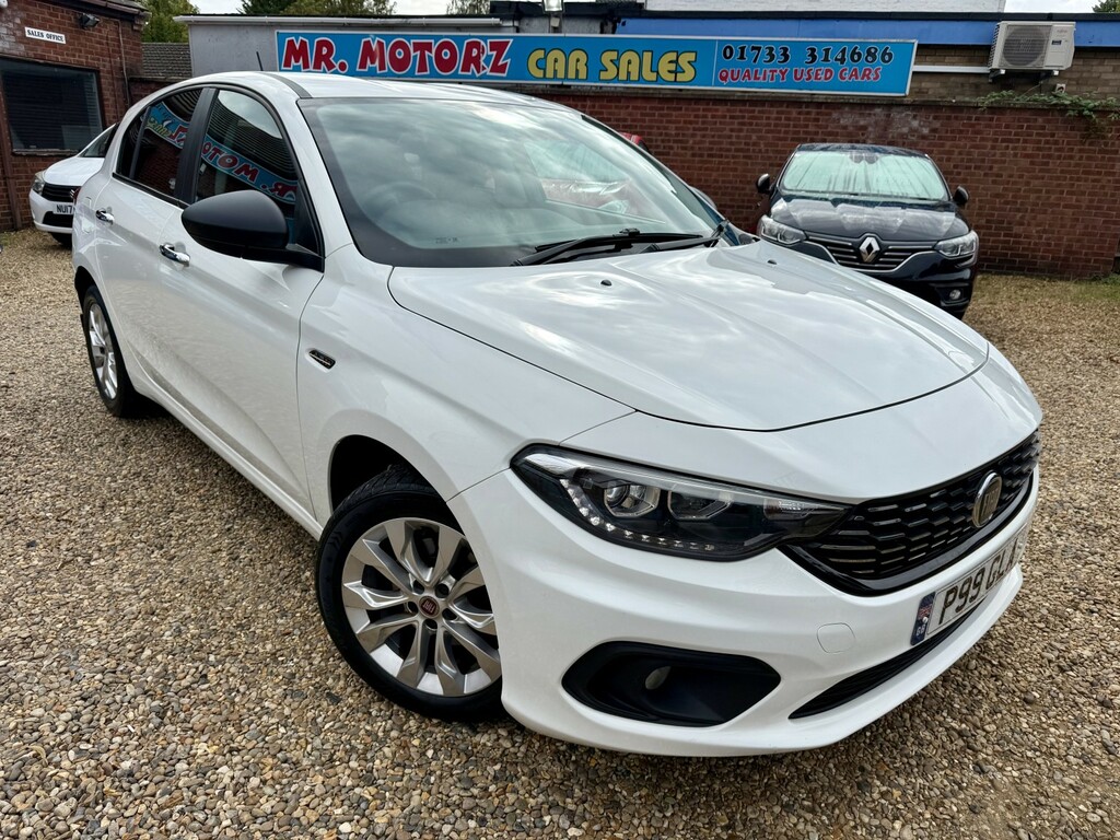 Fiat Tipo 1.6 Tipo Hatchback 1.6 Multijet Ii 120Hp Easy Plus White