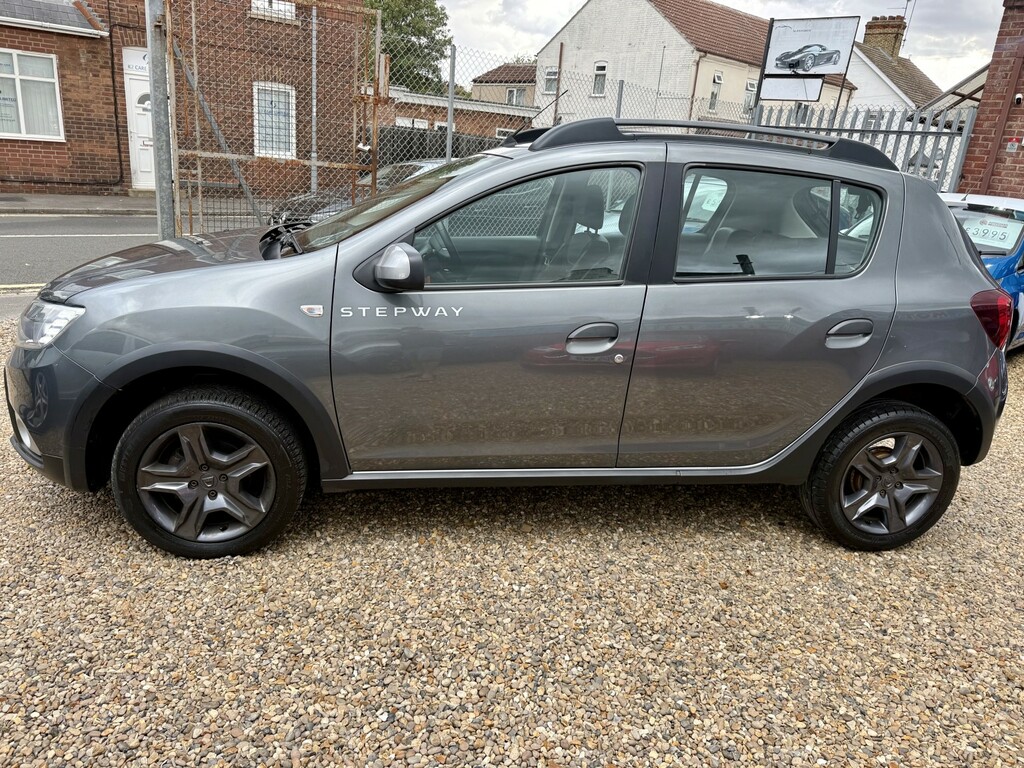 Dacia Sandero Stepway 1.5 Stepway Se Summit Dci 90 2017 Grey #6