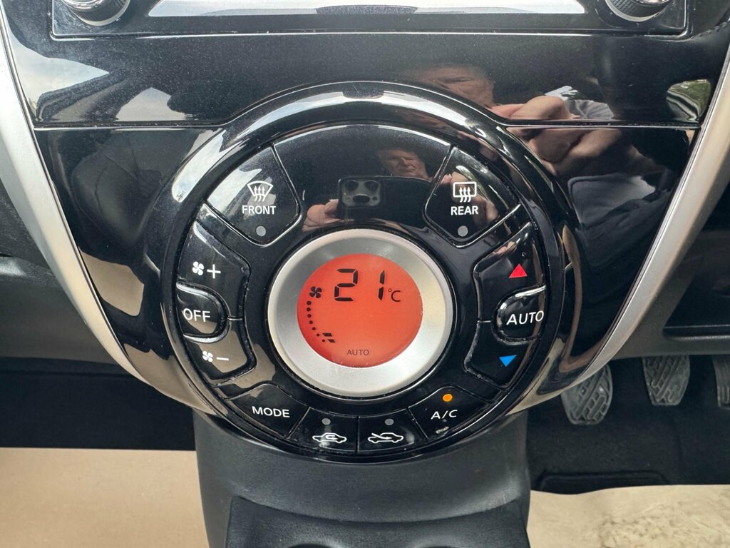 Nissan Note 1.2 12V N-tec Hatchback Euro 5 Silver #25