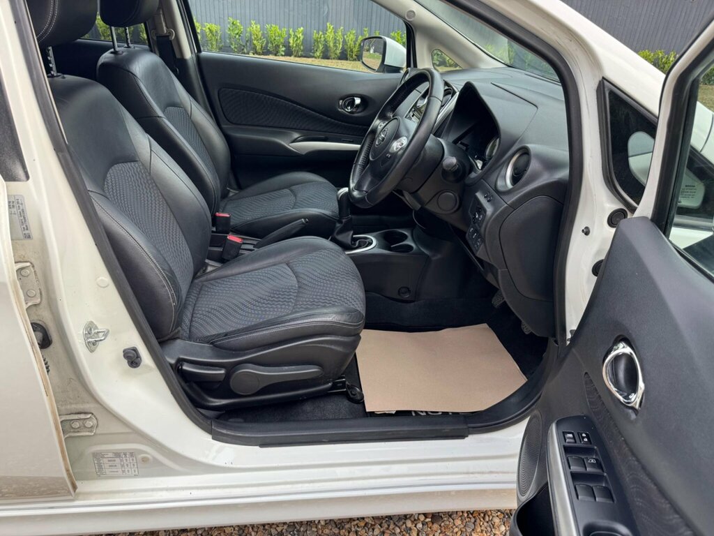 Nissan Note 1.2 12V N-tec Hatchback Euro 5 Silver #30