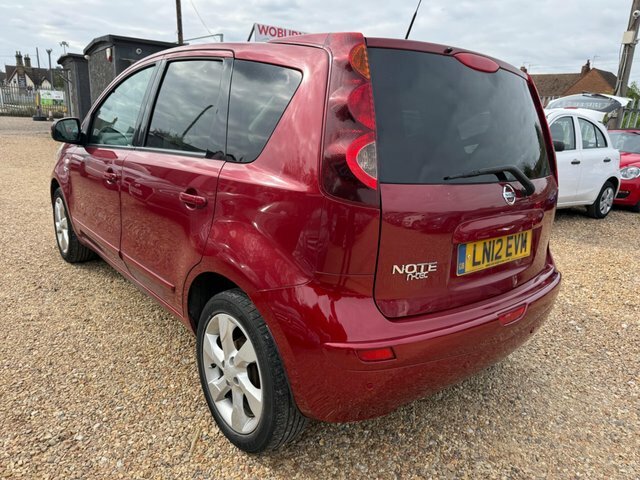 Nissan Note 1.6 16V N-tec Euro 5 Red #3