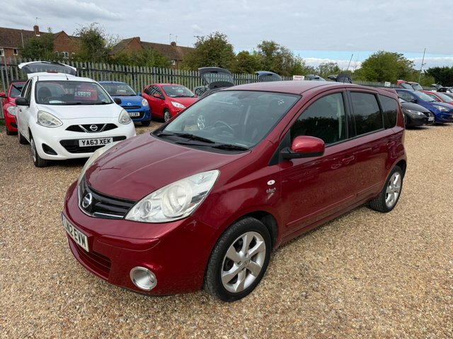 Nissan Note 1.6 16V N-tec Euro 5 Red #2