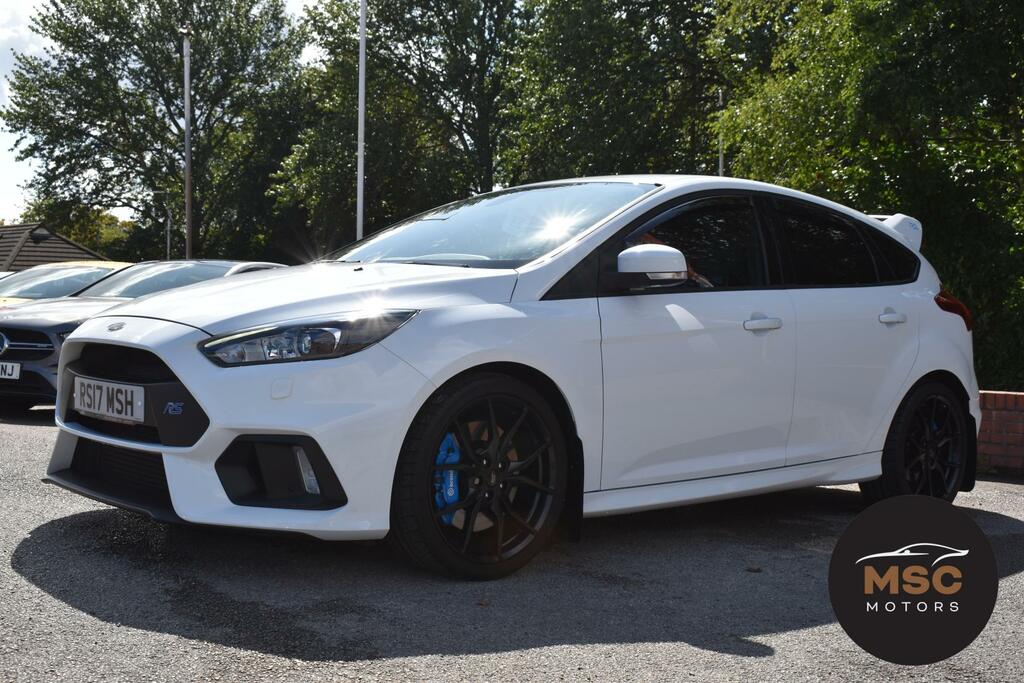 Ford Focus 2.3T Ecoboost Rs Hatchback Awd E White #6