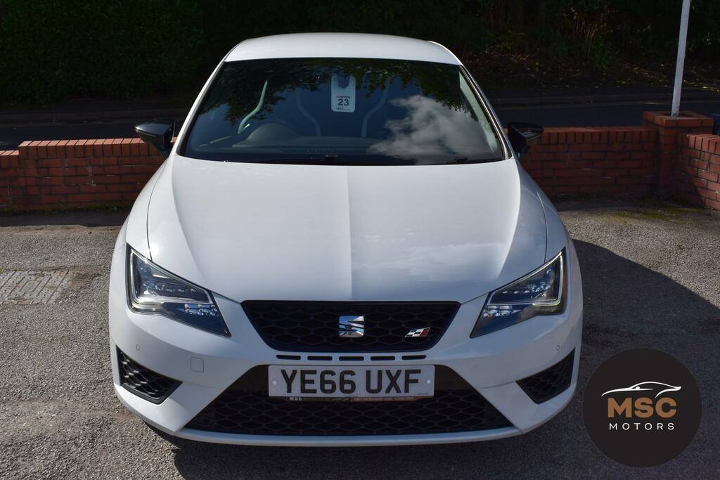 Seat Leon Cupra 290 Black White #2