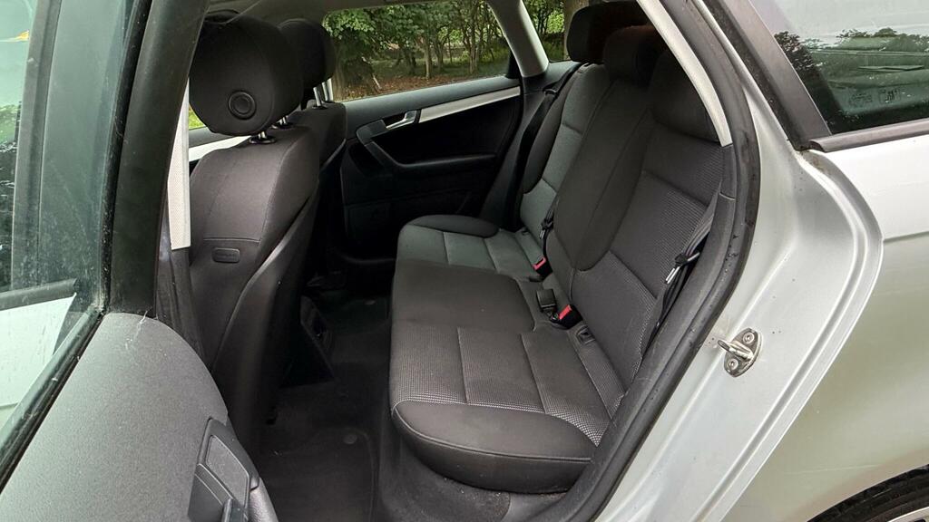 Audi A3 Sport 1.9 Tdie Sportback 5-Door Hatchback Black #35