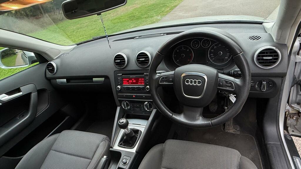 Audi A3 Sport 1.9 Tdie Sportback 5-Door Hatchback Black #51