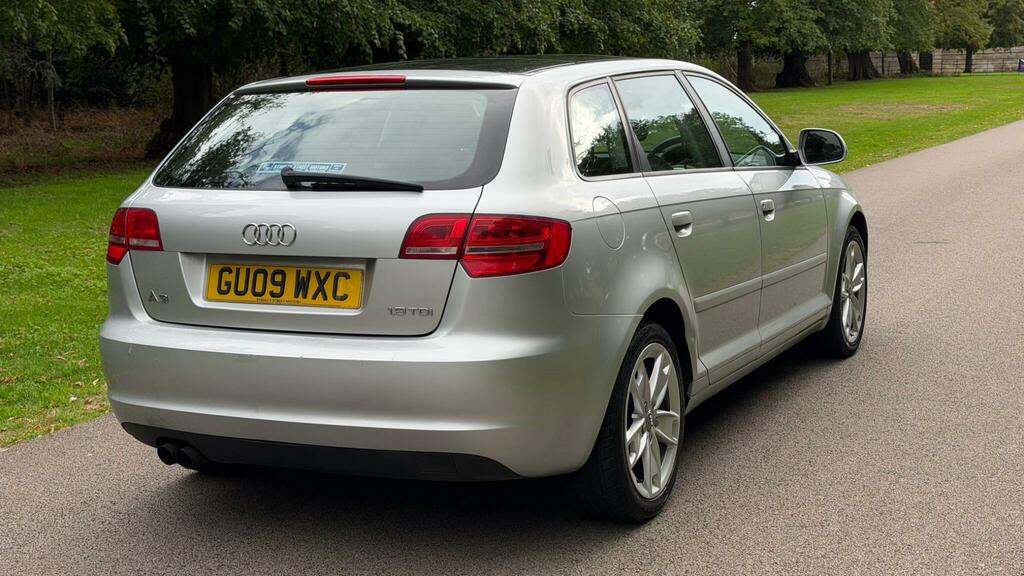 Audi A3 Sport 1.9 Tdie Sportback 5-Door Hatchback Black #12