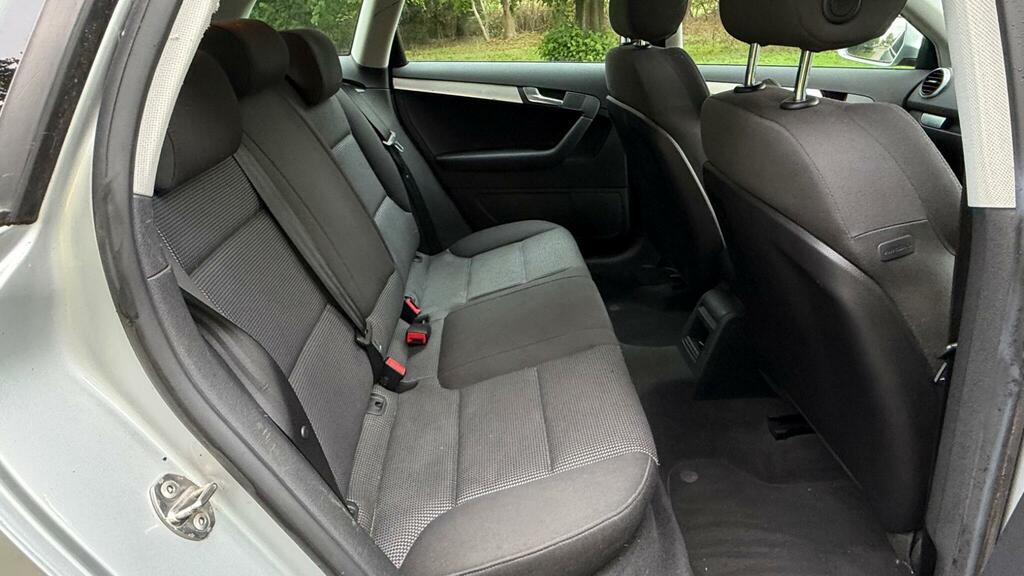 Audi A3 Sport 1.9 Tdie Sportback 5-Door Hatchback Black #42