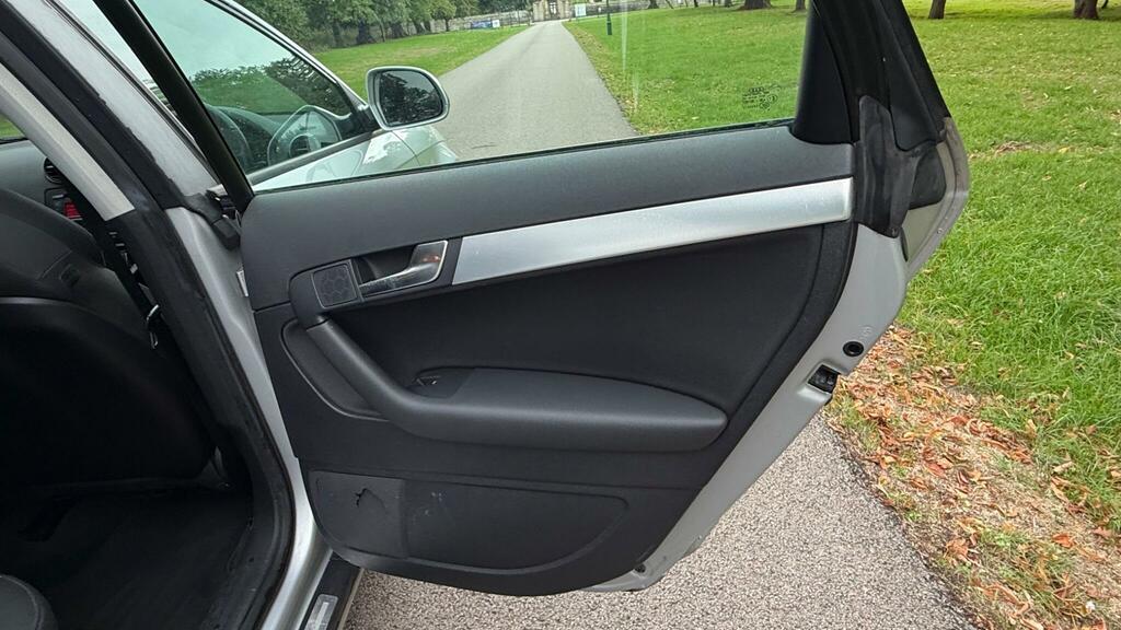 Audi A3 Sport 1.9 Tdie Sportback 5-Door Hatchback Black #44