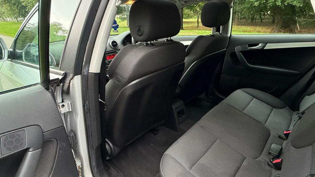 Audi A3 Sport 1.9 Tdie Sportback 5-Door Hatchback Black #37