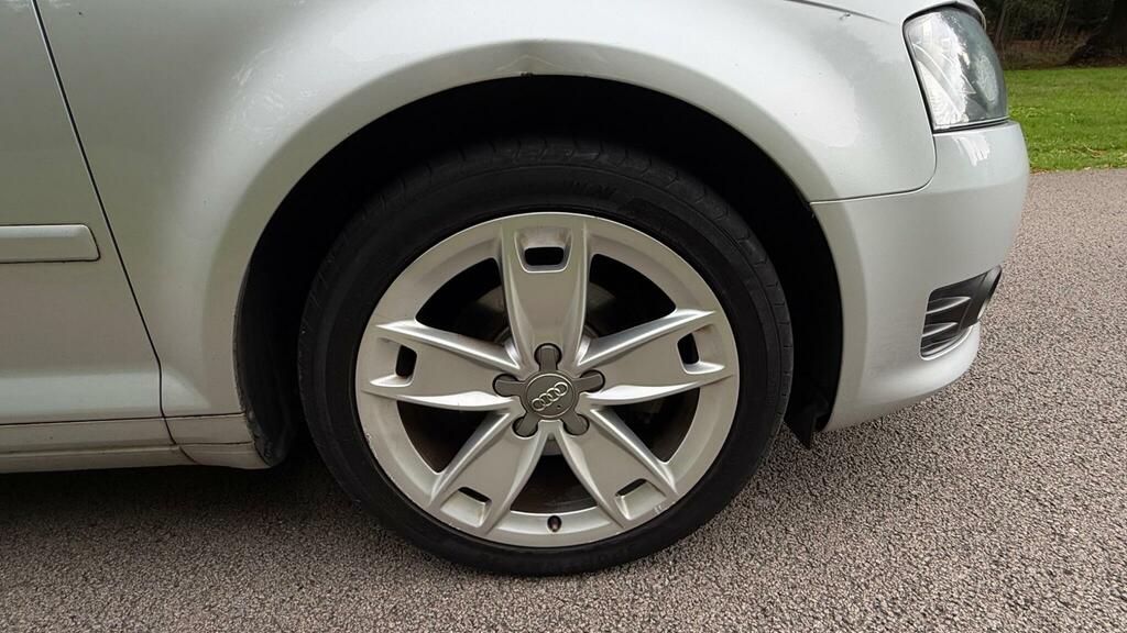Audi A3 Sport 1.9 Tdie Sportback 5-Door Hatchback Black #28