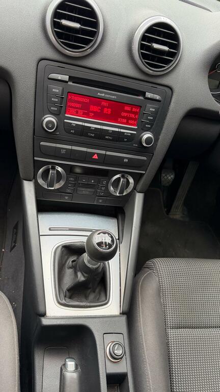 Audi A3 Sport 1.9 Tdie Sportback 5-Door Hatchback Black #45