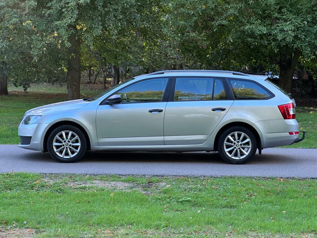 Skoda Octavia 1.4 Tsi Elegance Euro 5 S S Black #8