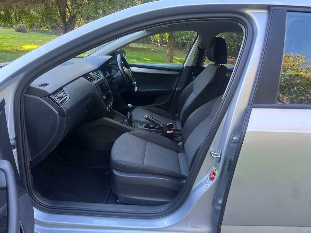 Skoda Octavia 1.4 Tsi Elegance Euro 5 S S Black #43