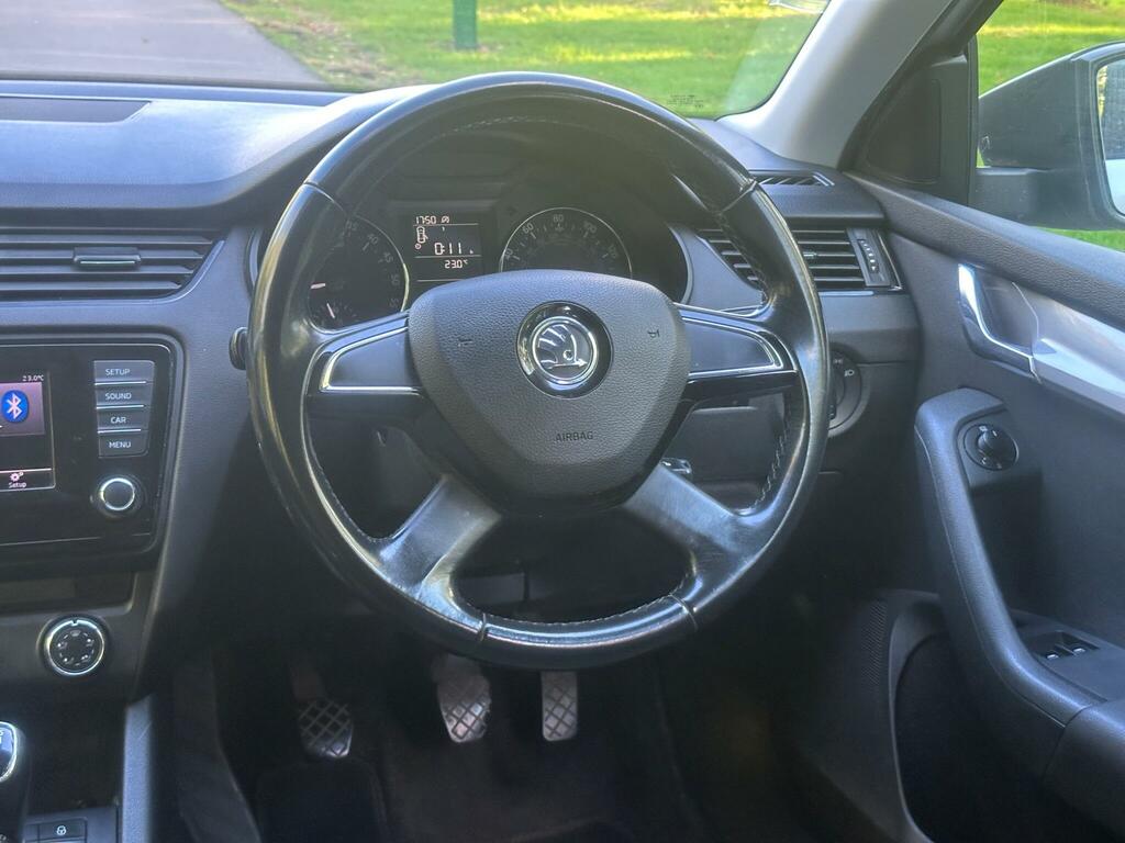 Skoda Octavia 1.4 Tsi Elegance Euro 5 S S Black #38