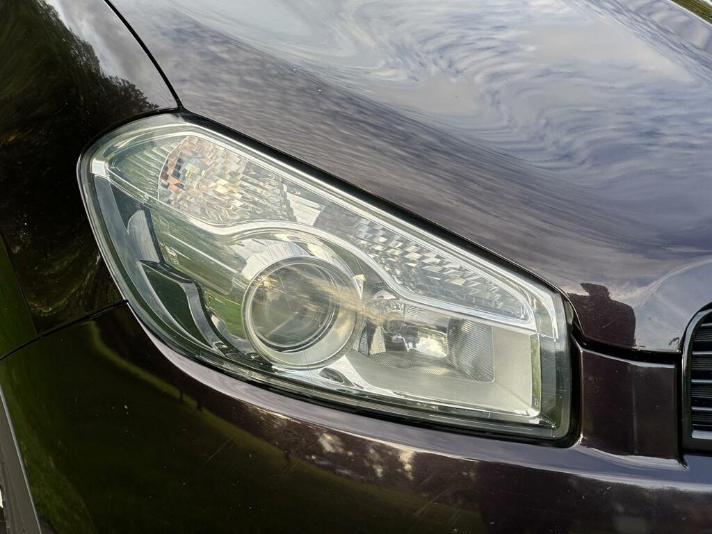 Nissan Qashqai+2 Hatchback Black #48