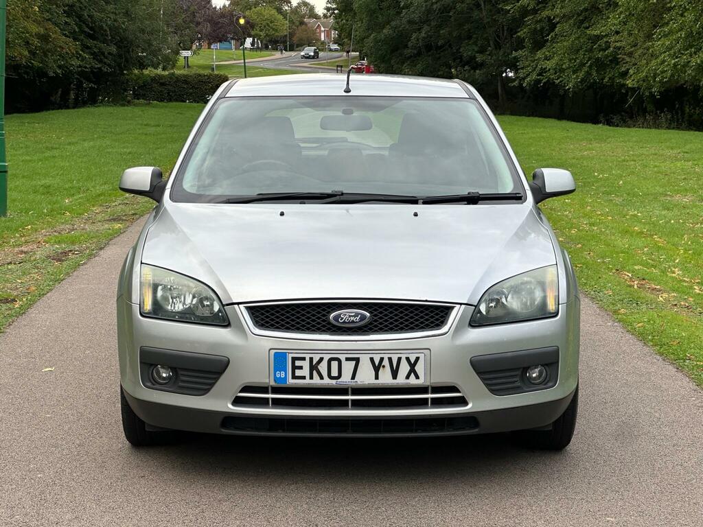 Ford Focus 1.6 Zetec Climate Silver #2