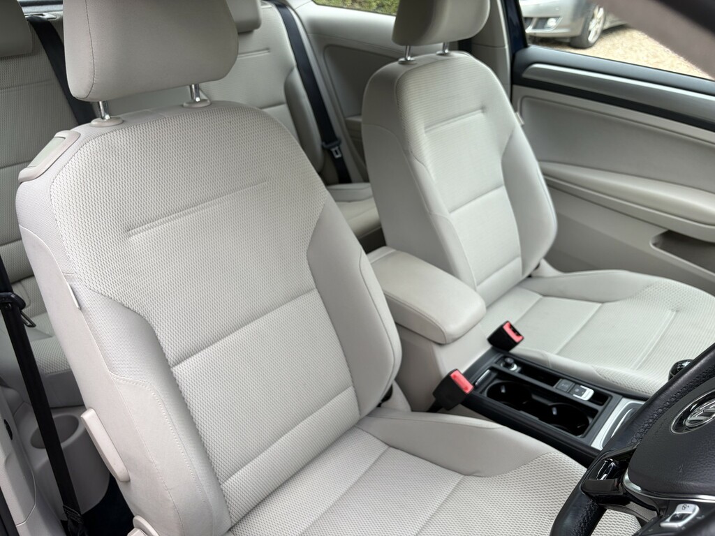 Volkswagen Golf 2.0 Tdi Bluemotion Tech Match Blue #3