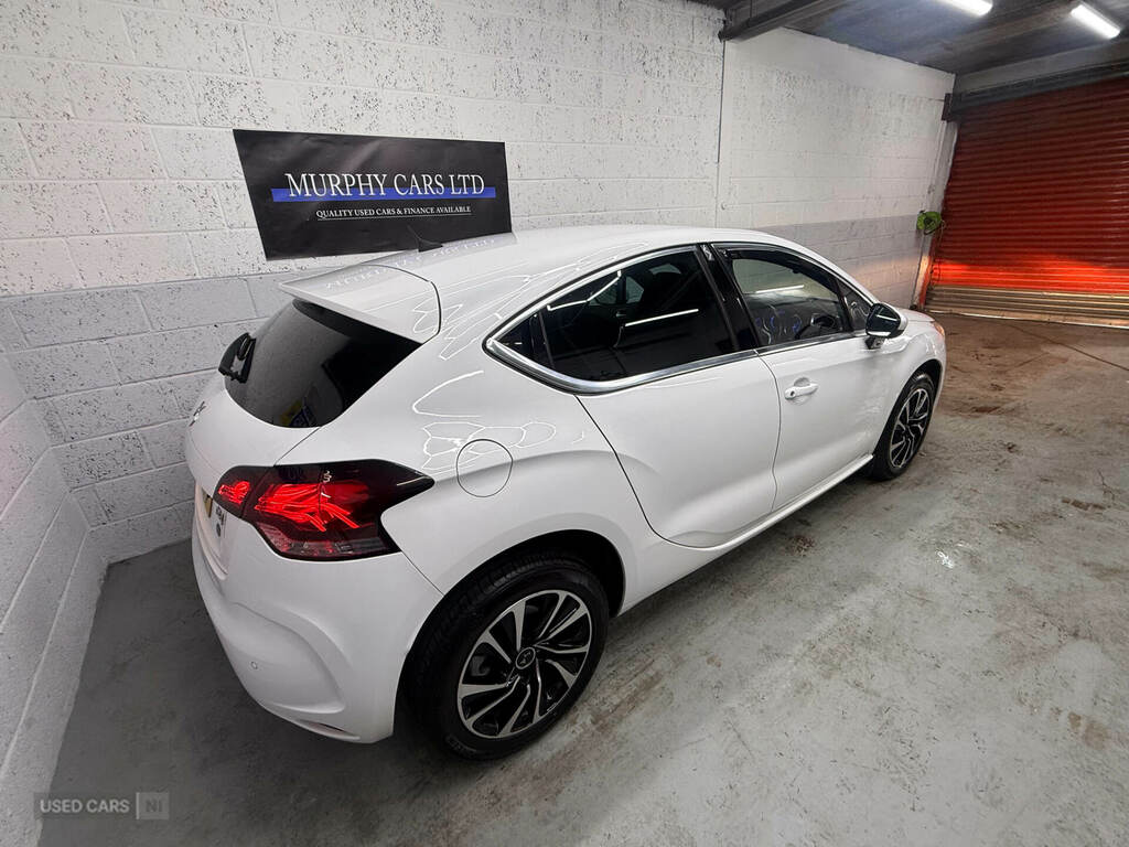 DS DS 4 1.6 Bluehdi Elegance White #4