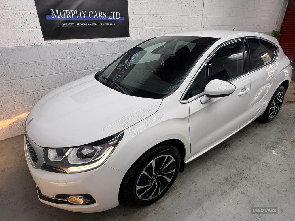 DS DS 4 1.6 Bluehdi Elegance White #2